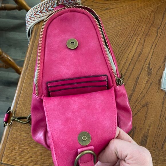 Pink small over the shoulder bag - Picture 2 of 4